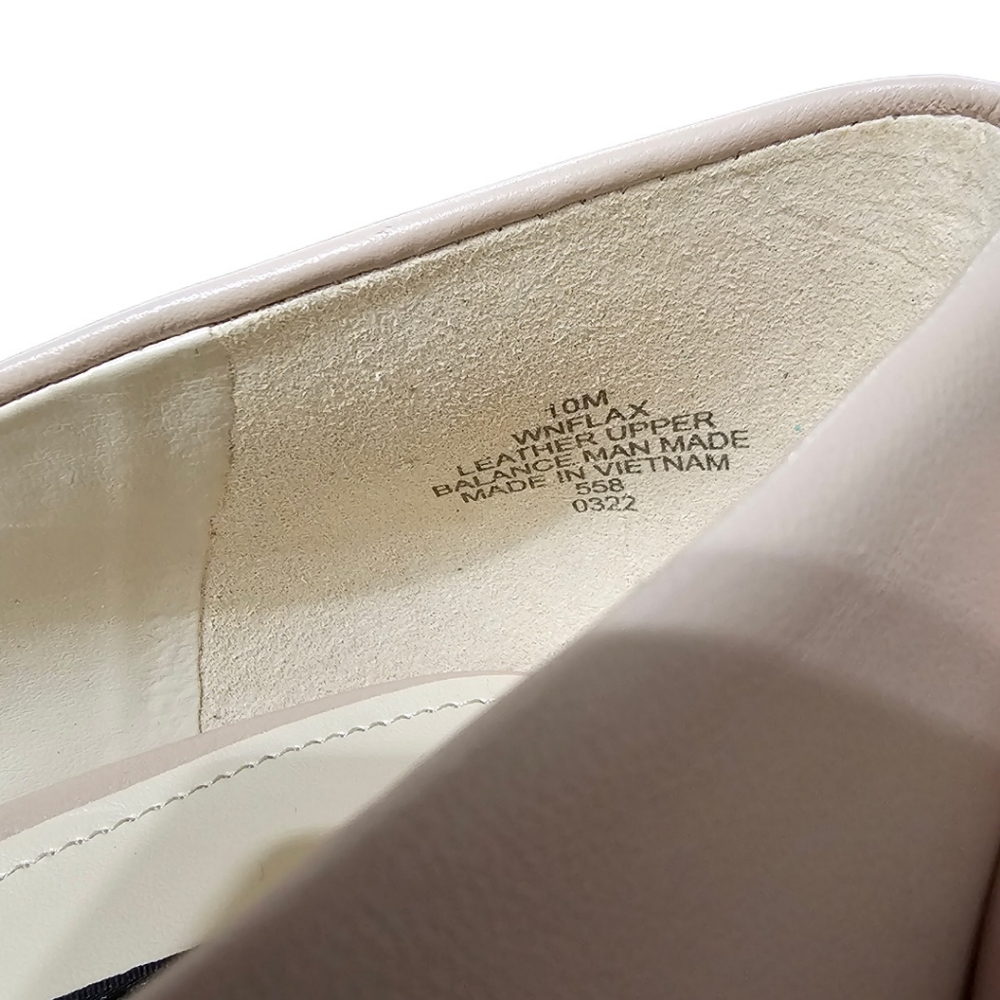 **SOLD** Nine West Fifth 9x9 Pointy Toe Leather Pumps - Picture 8 of 10